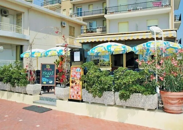 Hotel Lucerna Arma di Taggia